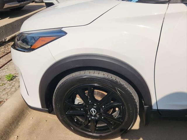 2022 Nissan Kicks SR Xtronic CVT