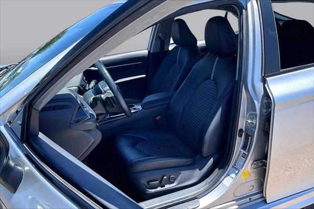 2020 Toyota Camry SE Nightshade Edition AWD