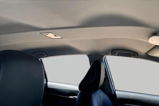 2020 Toyota Camry SE Nightshade Edition AWD