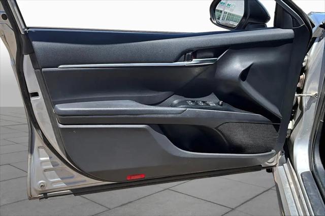 2020 Toyota Camry SE Nightshade Edition AWD