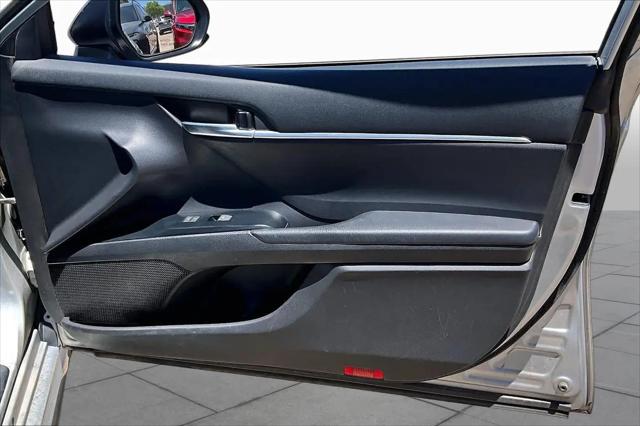 2020 Toyota Camry SE Nightshade Edition AWD