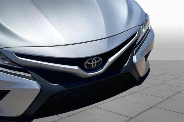 2020 Toyota Camry SE Nightshade Edition AWD