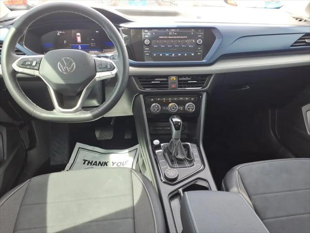 2024 Volkswagen Taos 1.5T SE