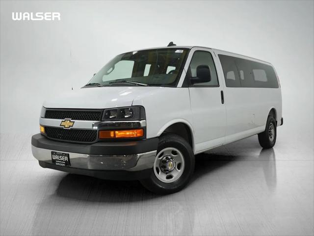 2025 Chevrolet Express Passenger RWD 3500 Extended Wheelbase LT for sale in Burnsville, MN