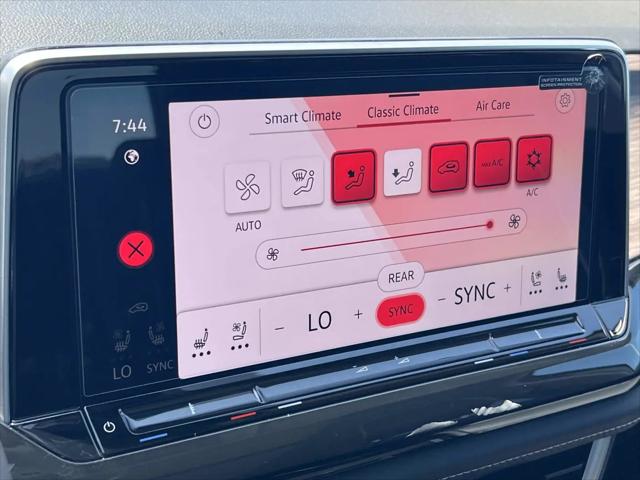 2026 Volkswagen Atlas SEL Premium R-Line