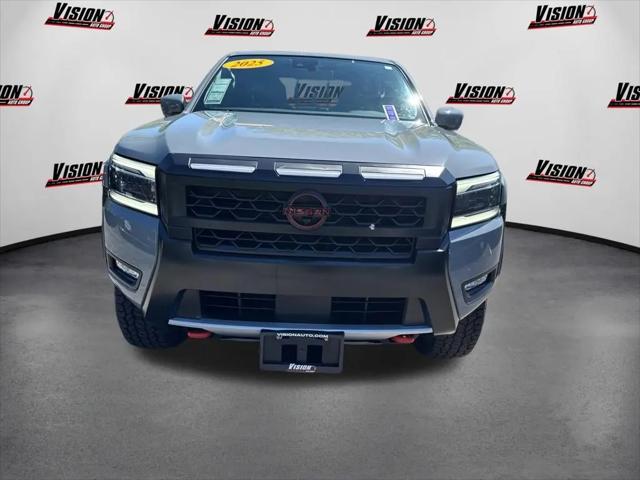 2025 Nissan Frontier Crew Cab PRO-4X 4x4
