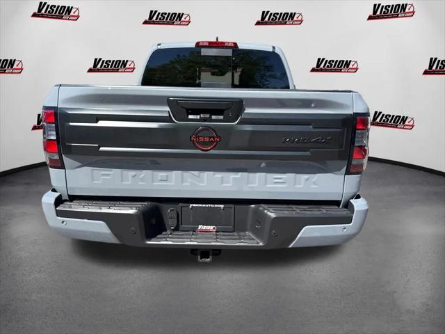 2025 Nissan Frontier Crew Cab PRO-4X 4x4