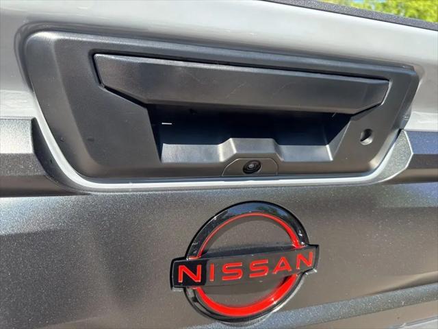 2025 Nissan Frontier Crew Cab PRO-4X 4x4