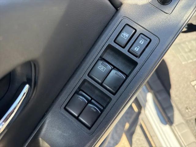 2025 Nissan Frontier Crew Cab PRO-4X 4x4