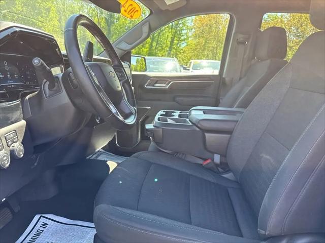 2024 Chevrolet Silverado 1500 4WD Crew Cab Short Bed LT with 2FL