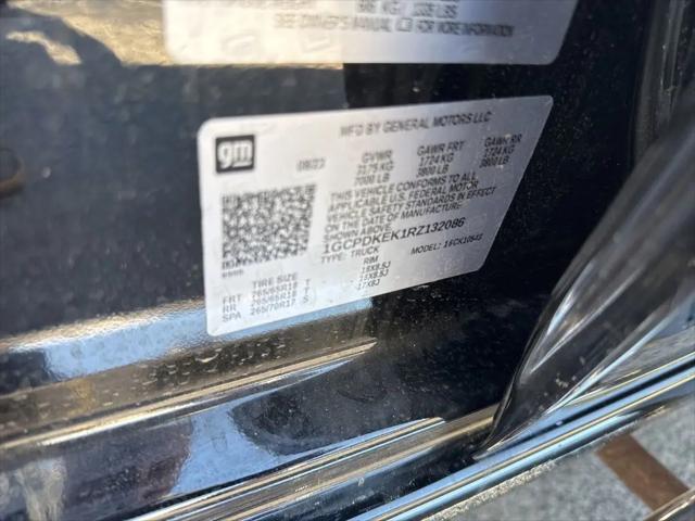 2024 Chevrolet Silverado 1500 4WD Crew Cab Short Bed LT with 2FL