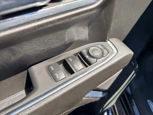 2024 Chevrolet Silverado 1500 4WD Crew Cab Short Bed LT with 2FL