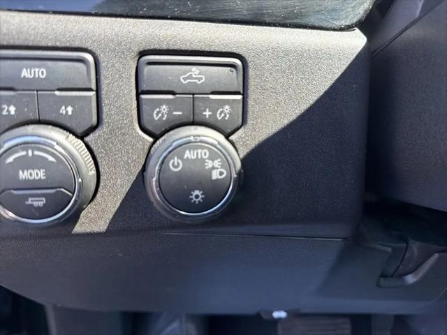 2024 Chevrolet Silverado 1500 4WD Crew Cab Short Bed LT with 2FL