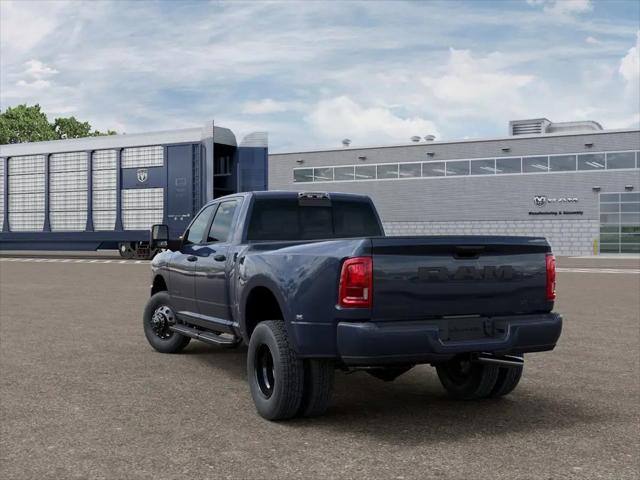 2026 Ram 3500 Big Horn Crew Cab 4x4 8' Box