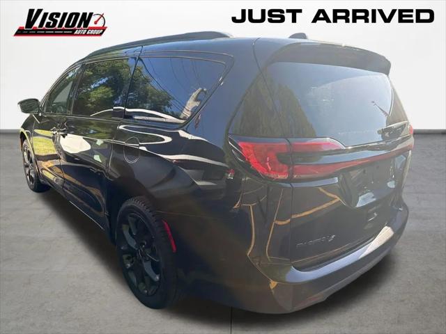 2023 Chrysler Pacifica Touring L AWD
