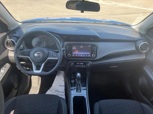 2021 Nissan Kicks SV Xtronic CVT