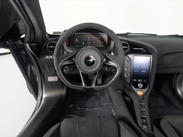 2025 McLaren 750S Spider