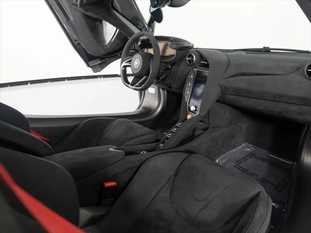 2025 McLaren 750S Spider
