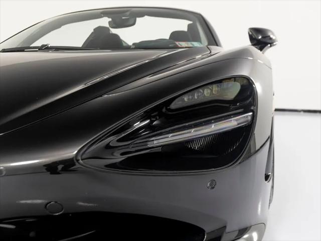 2025 McLaren 750S Spider