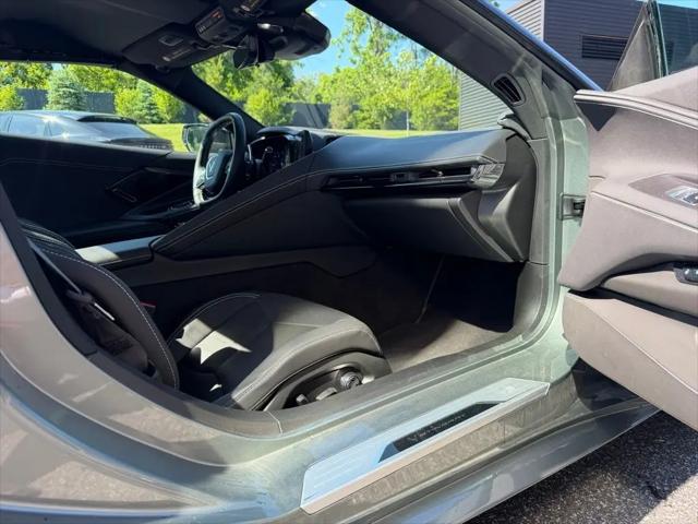 2024 Chevrolet Corvette Stingray RWD Convertible 2LT