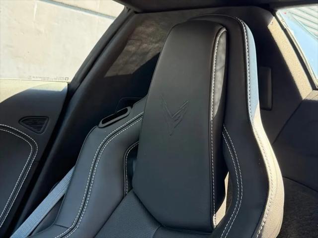 2024 Chevrolet Corvette Stingray RWD Convertible 2LT