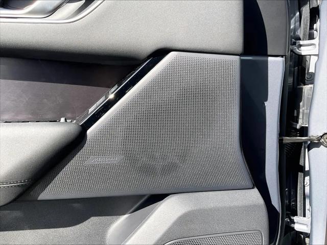2026 Land Rover Range Rover Velar P250 Dynamic SE