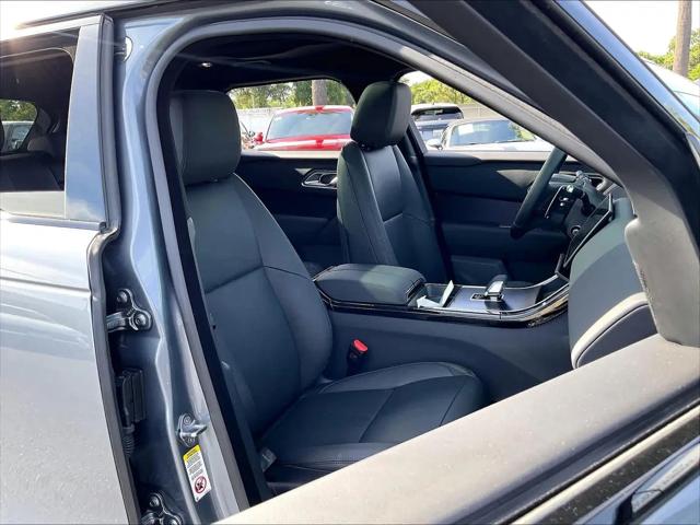 2026 Land Rover Range Rover Velar P250 Dynamic SE