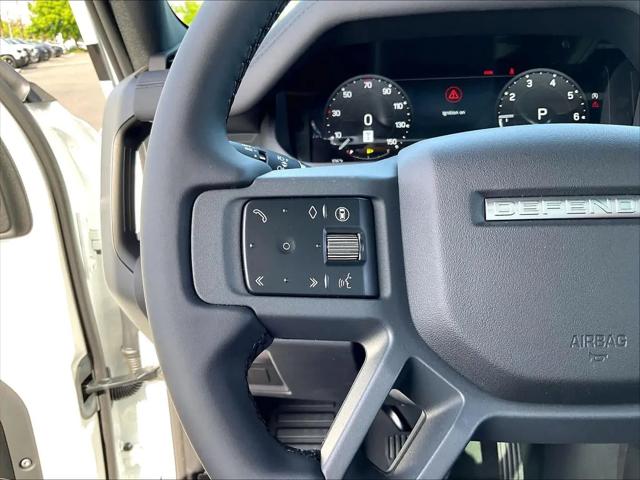 2026 Land Rover Defender P400 X-Dynamic SE