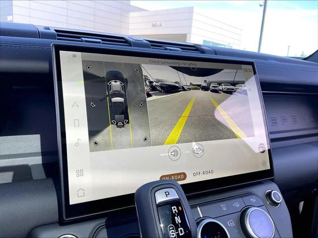 2026 Land Rover Defender P400 X-Dynamic SE
