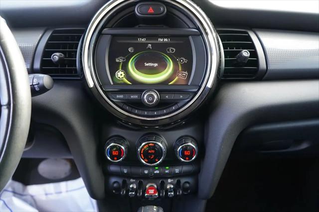 2018 MINI Hardtop Cooper