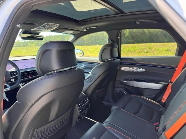 2026 Genesis GV70 2.5T Sport Prestige