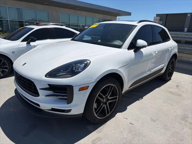 2021 Porsche Macan Macan