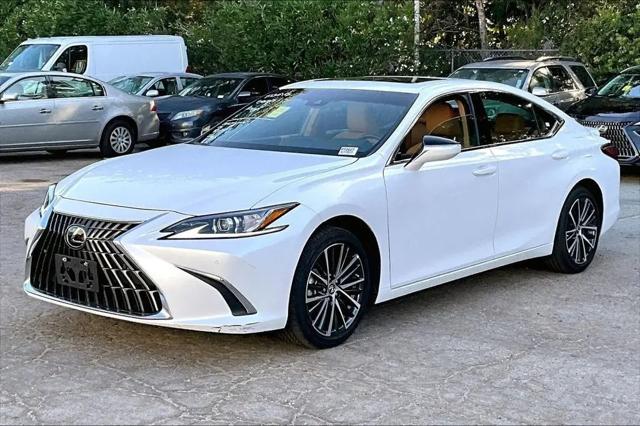 2025 Lexus ES 300h ES 300h
