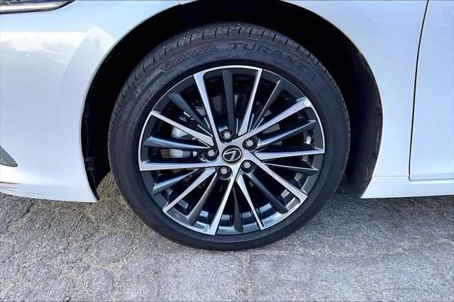 2025 Lexus ES 300h ES 300h