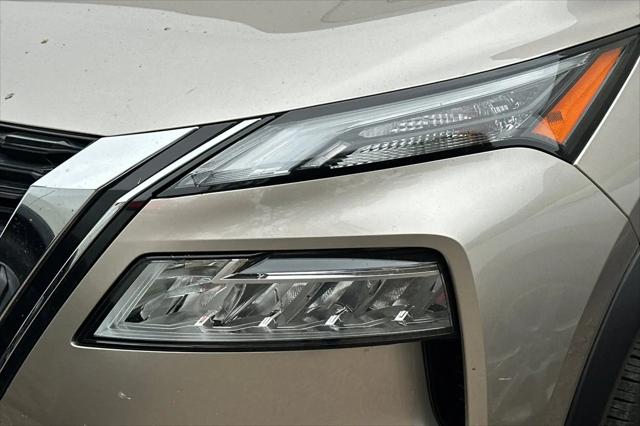 2021 Nissan Rogue SL FWD