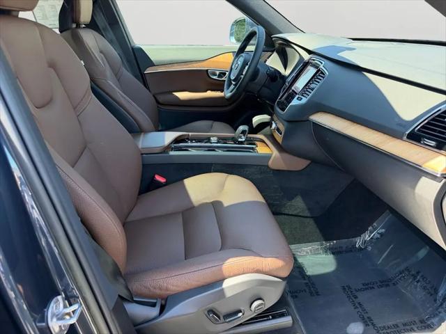 2023 Volvo XC90 Recharge T8 Plus Bright Theme 7-Seater