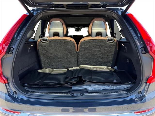 2023 Volvo XC90 Recharge T8 Plus Bright Theme 7-Seater