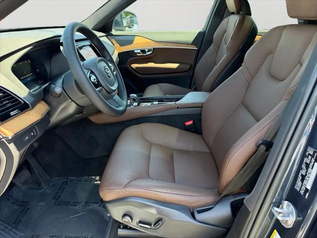 2023 Volvo XC90 Recharge T8 Plus Bright Theme 7-Seater