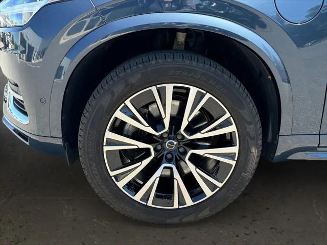 2023 Volvo XC90 Recharge T8 Plus Bright Theme 7-Seater