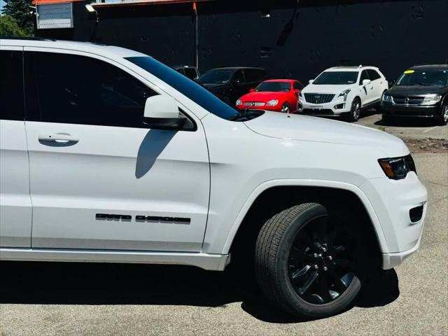 2021 Jeep Grand Cherokee Laredo X 4x4