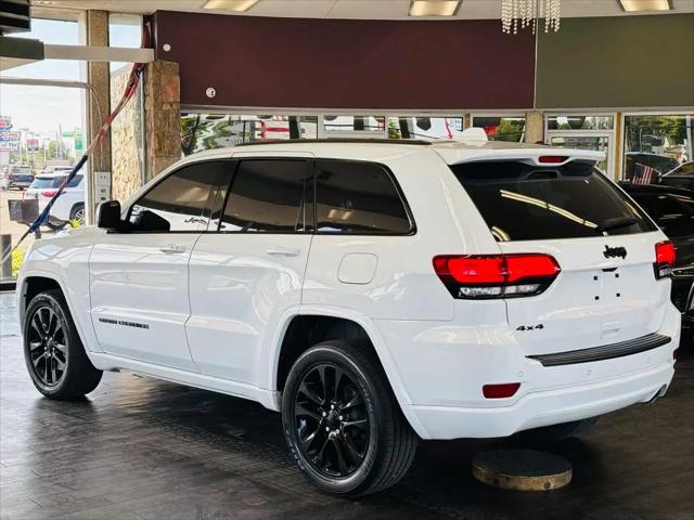 2021 Jeep Grand Cherokee Laredo X 4x4