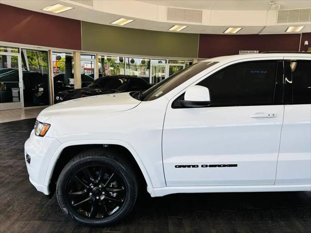 2021 Jeep Grand Cherokee Laredo X 4x4
