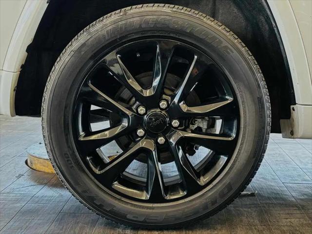 2021 Jeep Grand Cherokee Laredo X 4x4
