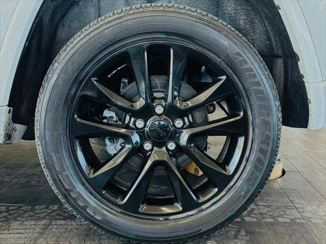 2021 Jeep Grand Cherokee Laredo X 4x4