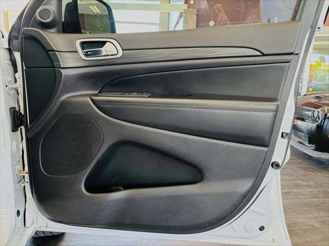 2021 Jeep Grand Cherokee Laredo X 4x4