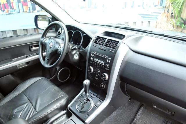2007 Suzuki Grand Vitara Base