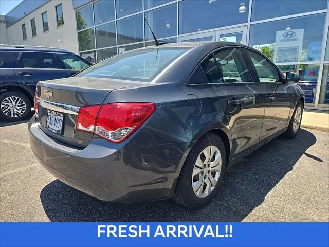 2013 Chevrolet Cruze LS Manual
