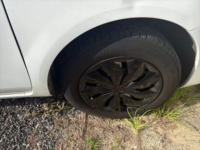 2013 Nissan Versa 1.6 SV
