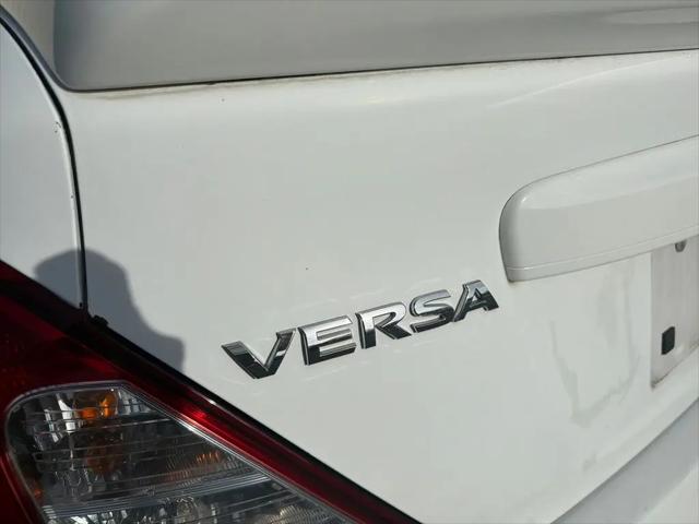 2013 Nissan Versa 1.6 SV