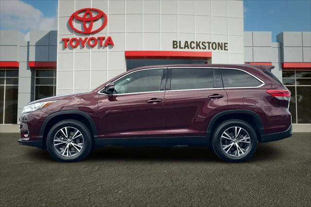 2019 Toyota Highlander LE